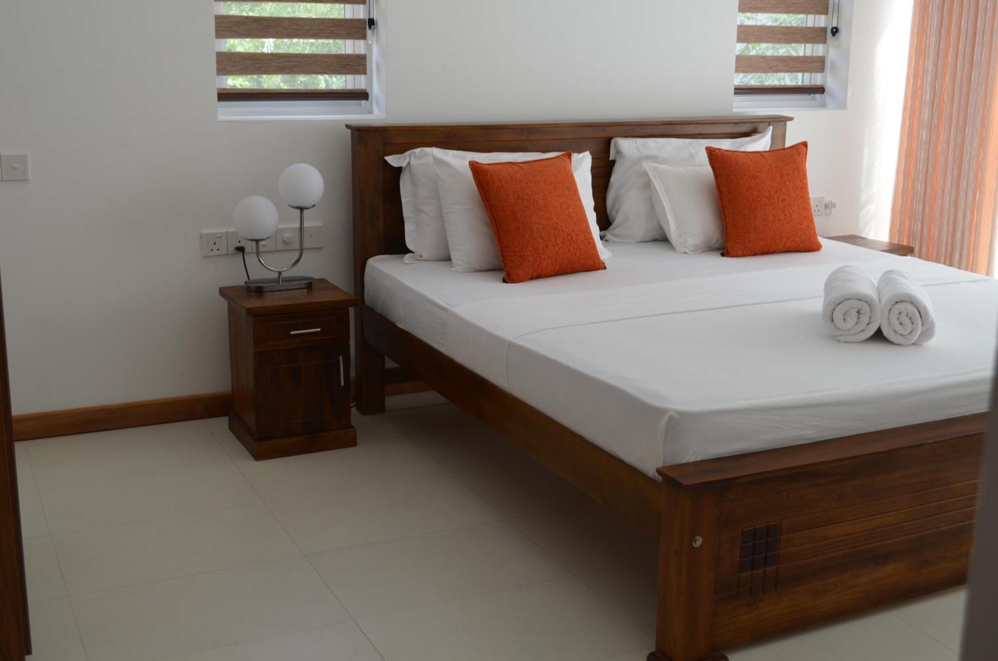 Silina Airport Transit Hotel & Residence 卡图纳耶克 外观 照片