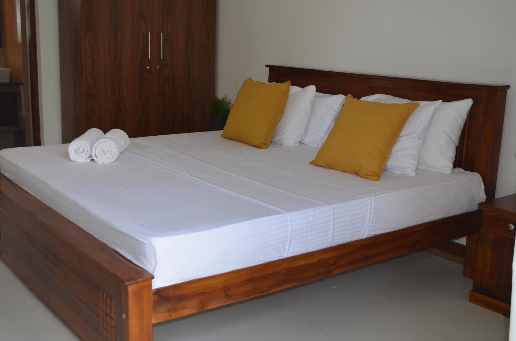 Silina Airport Transit Hotel & Residence 卡图纳耶克 外观 照片