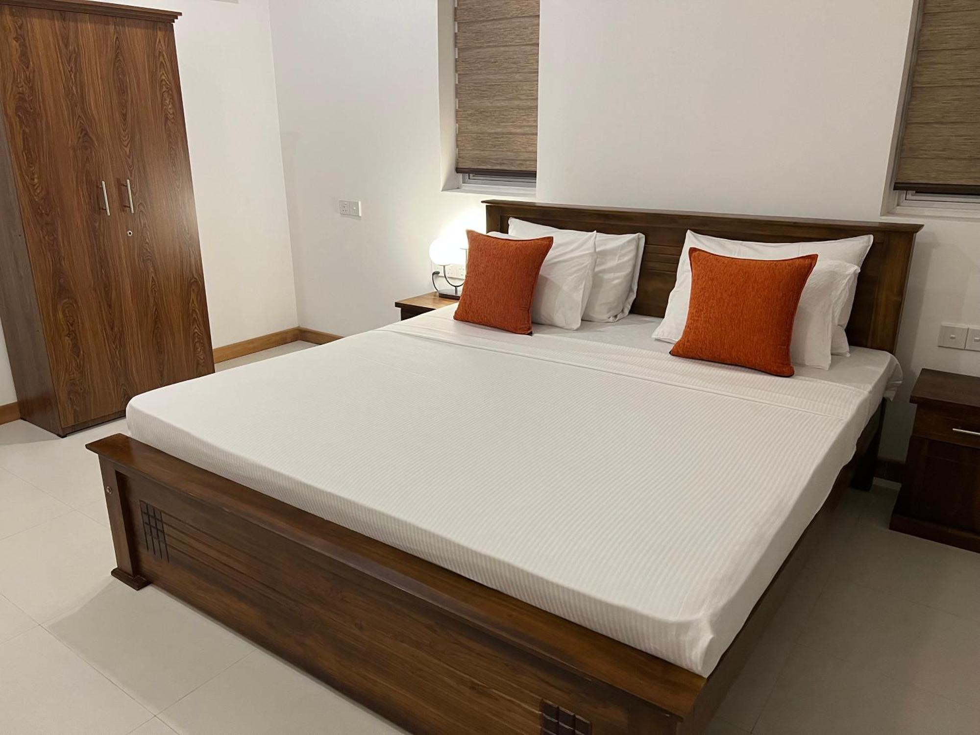 Silina Airport Transit Hotel & Residence 卡图纳耶克 外观 照片